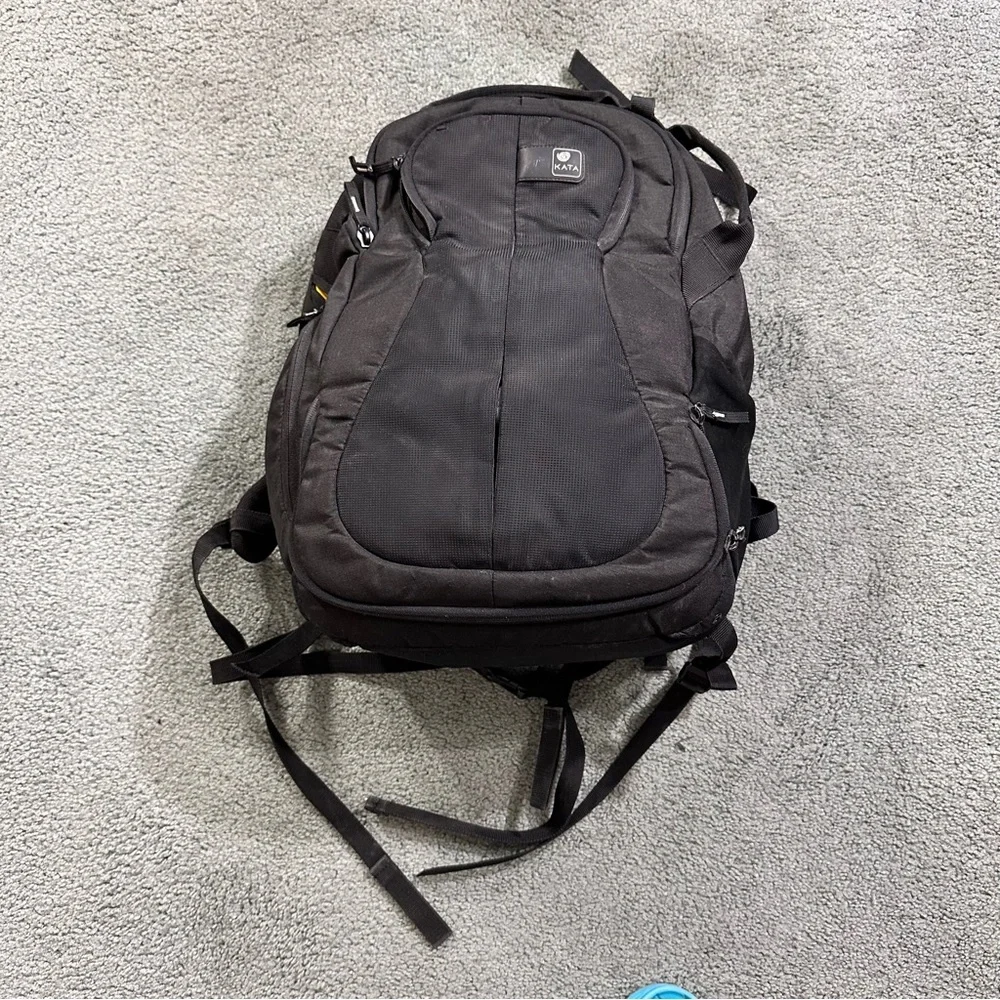 Kata Photography Backpack for Digital Photo Camera Bumblebee-210